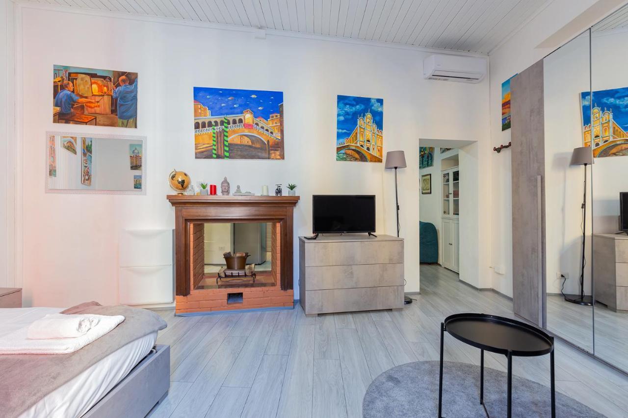 Art Design Apartment - City Center ミラノ エクステリア 写真