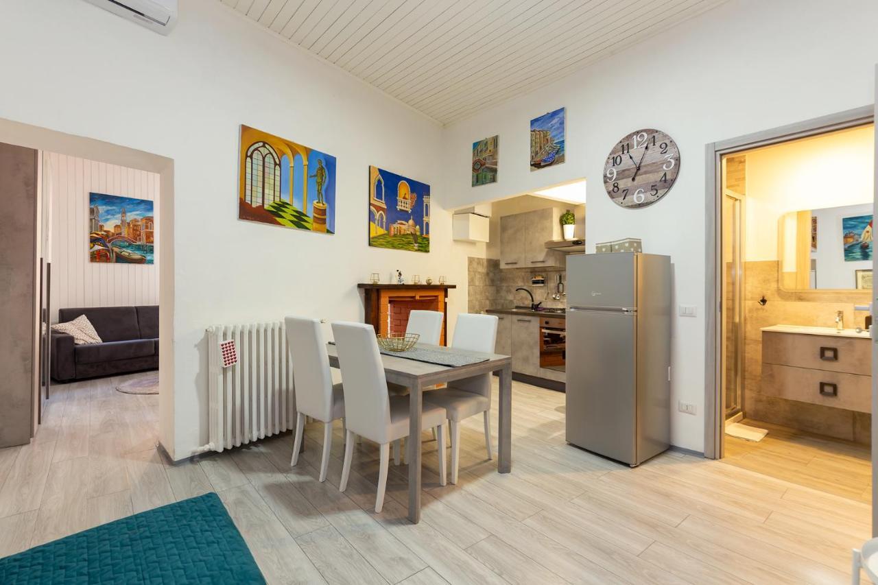 Art Design Apartment - City Center ミラノ エクステリア 写真