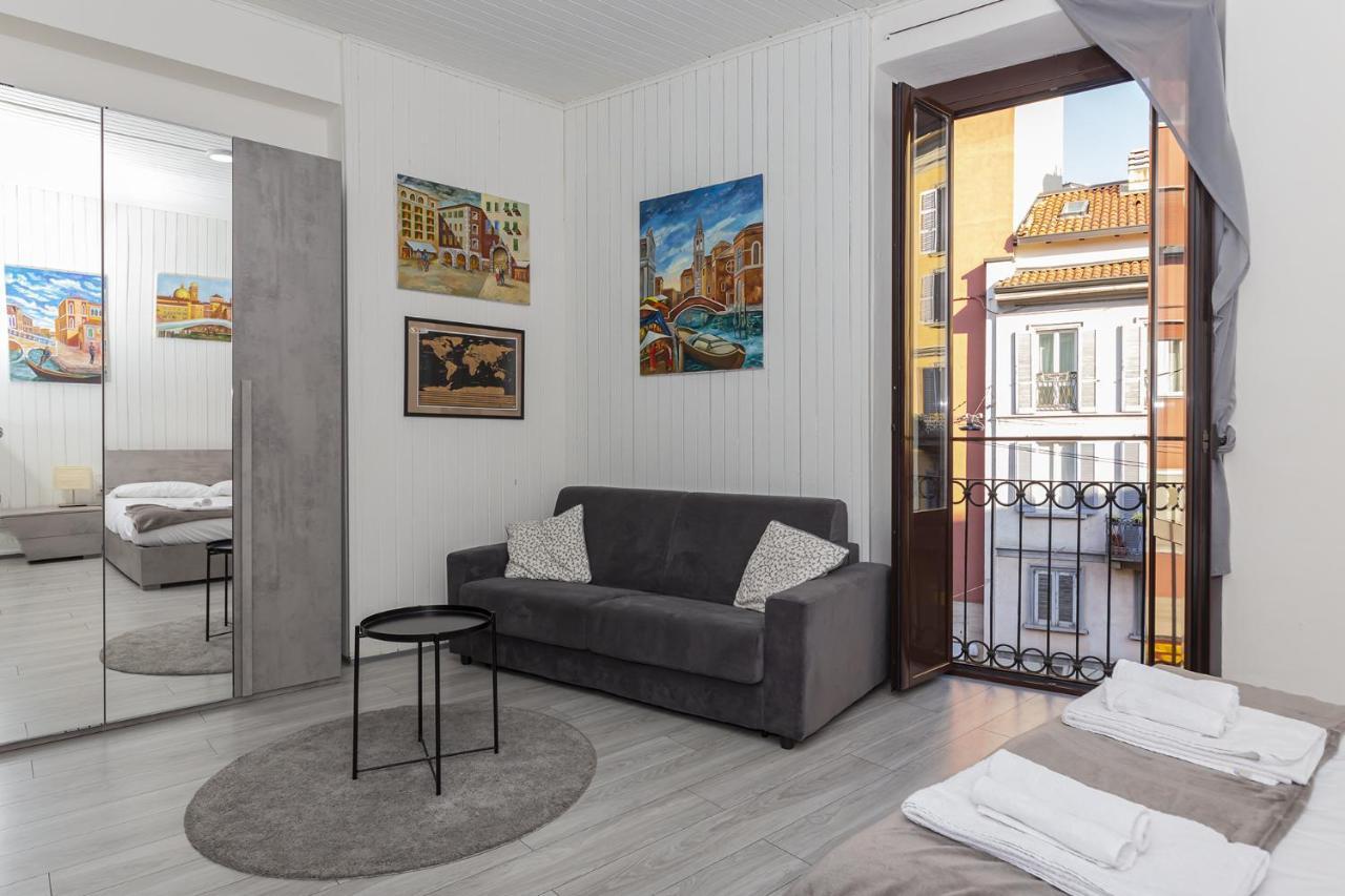 Art Design Apartment - City Center ミラノ エクステリア 写真