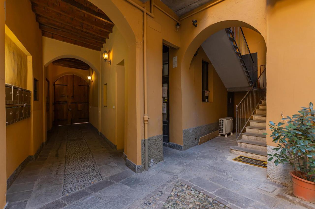 Art Design Apartment - City Center ミラノ エクステリア 写真