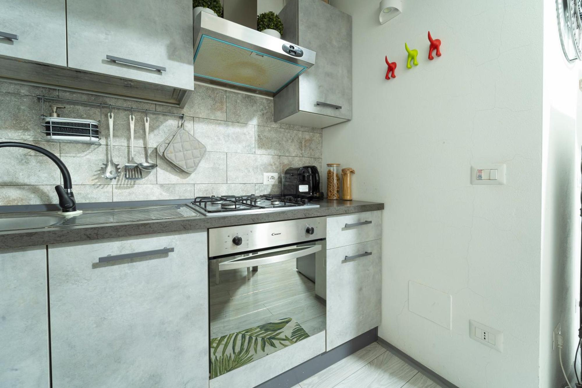 Art Design Apartment - City Center ミラノ エクステリア 写真